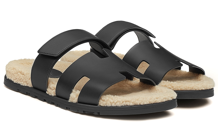 Lookbook HERMES Sandal Chypre 'Hitam' H212890Z-H01