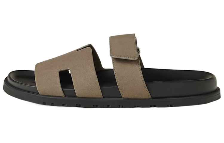 エルメス オラン サンダル (黒カーフ) H221826Z-HI2を購入 - Novelship