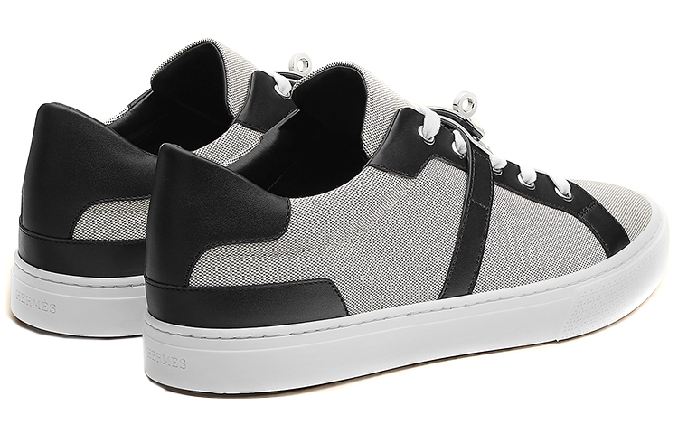 Shop HERMES 愛馬仕 Day 小牛皮板鞋 灰黑