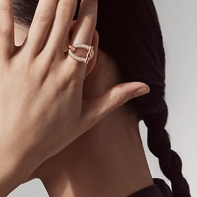 エルメス ダイヤ付 18Kローズゴールド チェーン デザイン リング レディース. H222614B Lookbook エルメス ダイヤ付 18Kローズゴールド チェーン デザイン リング レディース. H222614B