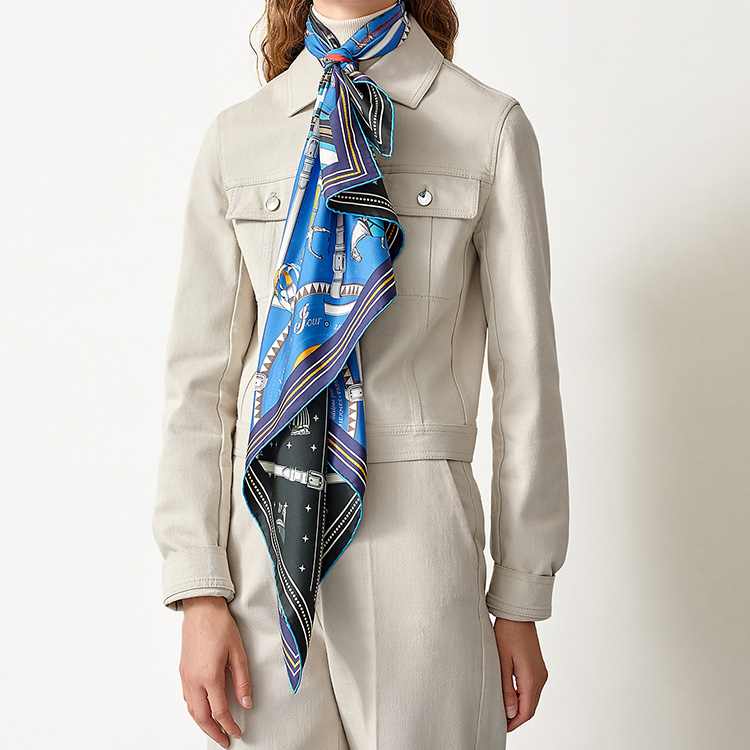 HERMES Double-Sided Silk Scarf with Galloping Horse Design. H903577S-08 圖 5