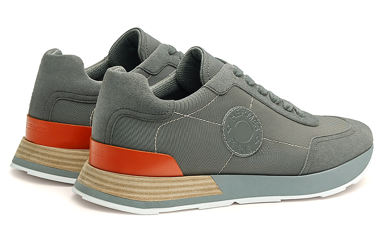 Shop HERMES Drive 'Kelabu Hijau' H212861Z-H40