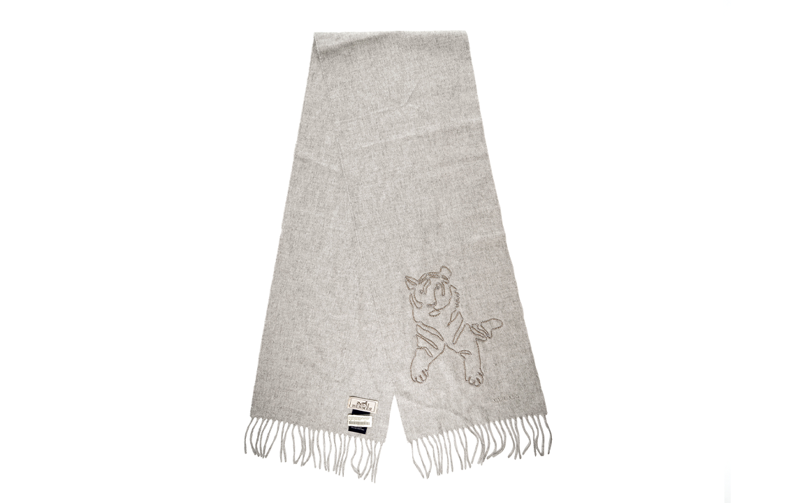 HERMES Embroidered Cashmere Scarf "Tiger King" Unisex in Light Gray. H391632T-02 圖 3