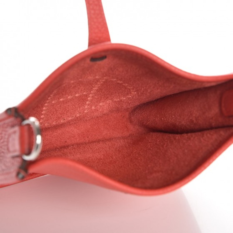 Lookbook Hermes Evelyne Taurillon Clemence Amazone Strap TPM Merah Pivoine