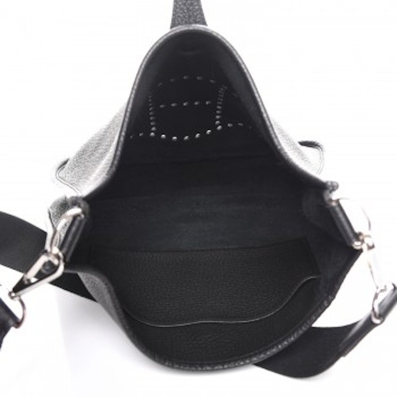 Lookbook エルメス エヴリン トリヨンクレマンスPM ノワール