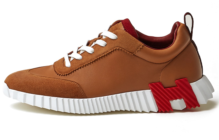 Buy 爱马仕时尚棕色带扣运动鞋 H221898Z-HA3