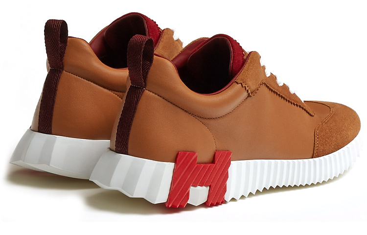 Lookbook 爱马仕时尚棕色带扣运动鞋 H221898Z-HA3