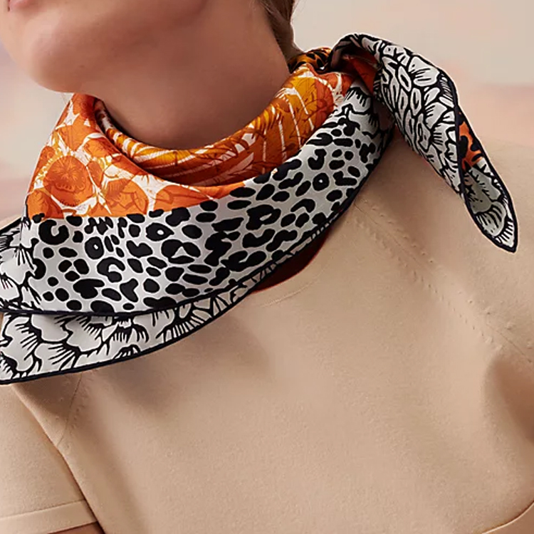 HERMES Fashion Trend Soft Versatile Silk Scarf Orange/Black. H983946S-06 圖 3