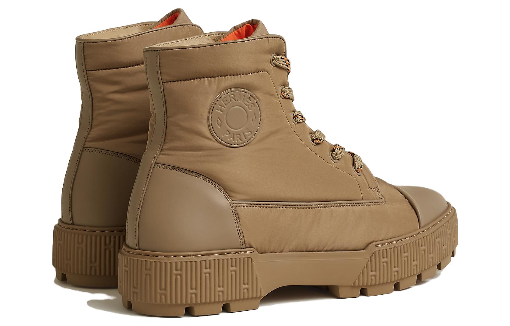 Lookbook HERMES But Kasut Kulit Anak Lembu Bertali Hujung Bulat 'Kuning' H222960Z-HC9