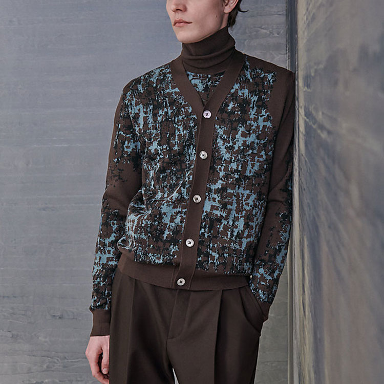 Lookbook HERMES FW22  Brown Solid Camo Pattern Knit Long Sleeve Sweater H267260HA38