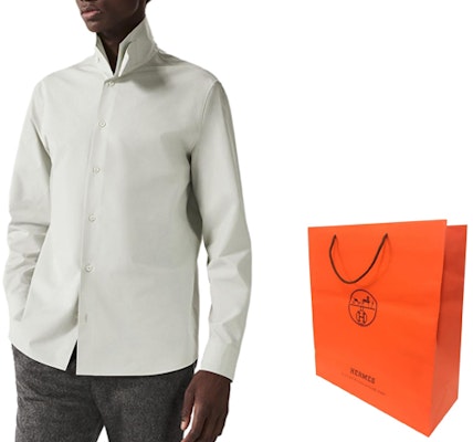 HERMES FW23 Kemeja Lengan Panjang Hijau Muda Warna Solid. H366300H24N Shop HERMES FW23 Kemeja Lengan Panjang Hijau Muda Warna Solid. H366300H24N