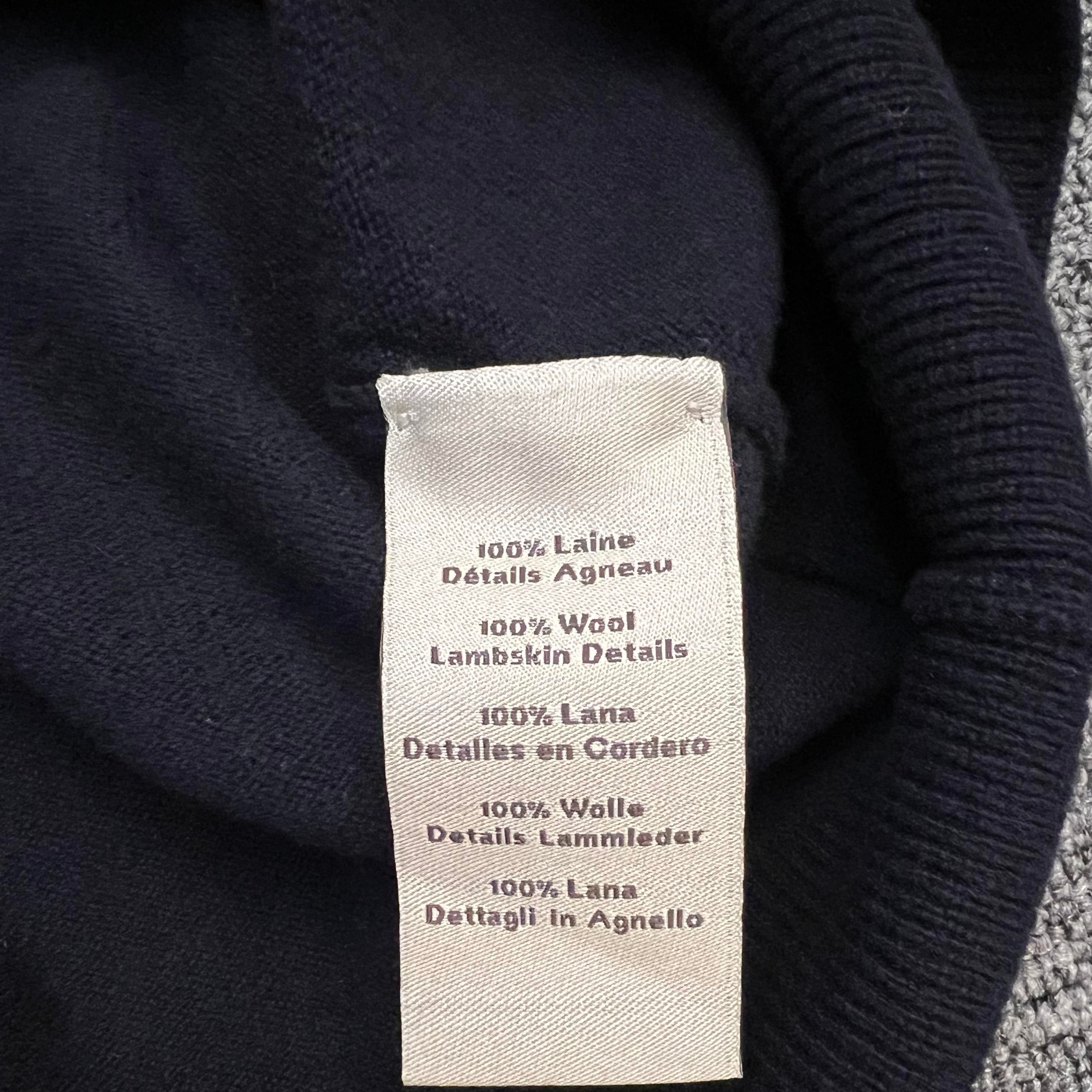 Sizing 에르메스 FW23 패턴 프린트 네이비 크루넥 풀오버 스웨터. H367240HA01