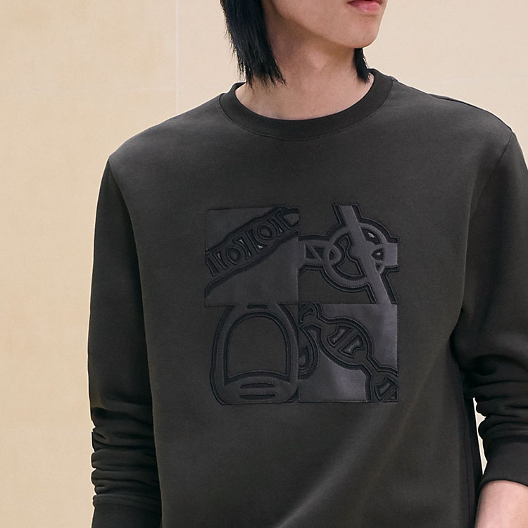 Purchase HERMES Sweatshirt Lelaki Hitam Sheepskin Patch Lengan Panjang Crewneck H467810HA11