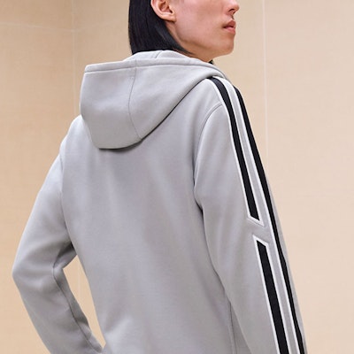 HERMES FW24 Jaket Zip-Up Berjalur Lengan Panjang Flint Grey H467780HA79 Sizing HERMES FW24 Jaket Zip-Up Berjalur Lengan Panjang Flint Grey H467780HA79