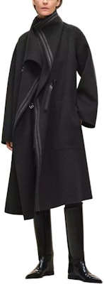 HERMES FW25 Unisex Reversible Blanket Coat with Stand Collar and Side Pockets. H5H0118DAFV Order HERMES FW25 Unisex Reversible Blanket Coat with Stand Collar and Side Pockets. H5H0118DAFV