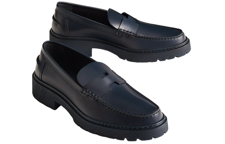 Shop HERMÈS Doux ''Cuir Noir'' H231957Z-AI2