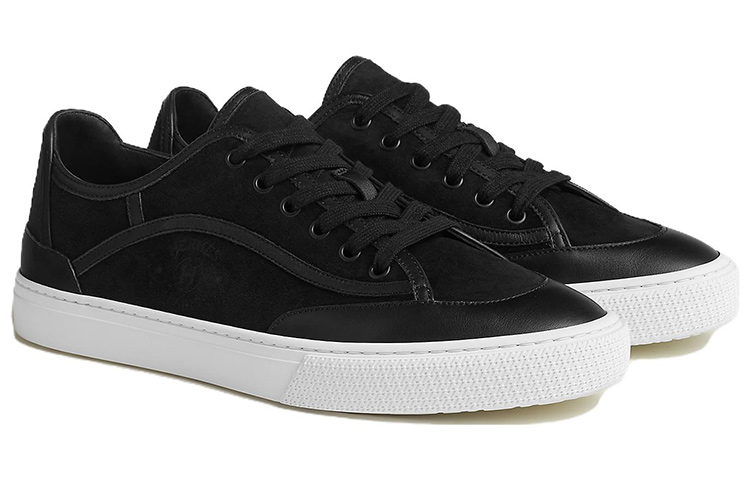 Shop HERMES愛馬仕 Get 圓頭系帶 低幫 板鞋 男款 黑色