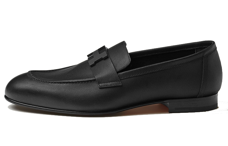 HERMES Grain d'H Moccasin 'Black' H212982Z-A01