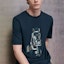 Shop HERMES 藍色圖案印花FW22短袖圓領T恤Tee。 H267750HA01