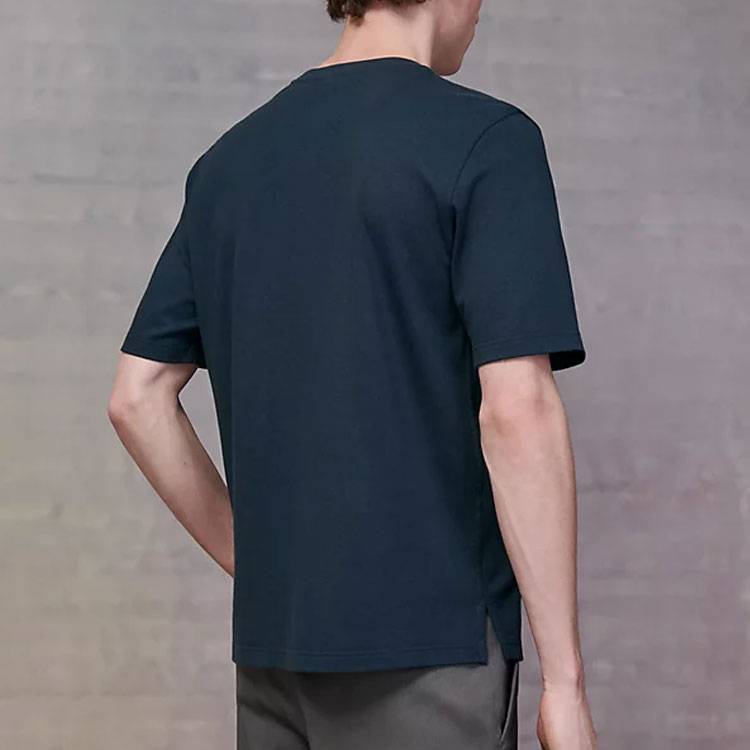 Purchase HERMES 藍色圖案印花FW22短袖圓領T恤Tee。 H267750HA01