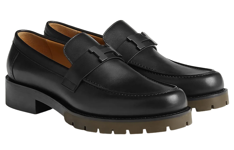 Lookbook 爱马仕 Gregoire 黑色皮革一脚蹬鞋 H231998Z-A02