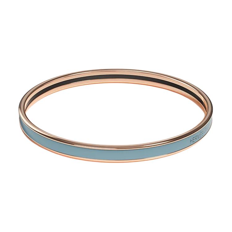 Lookbook Hermes Gelang Logo Enamel Biru Unisex Gaya Pasangan H240001FOZ1