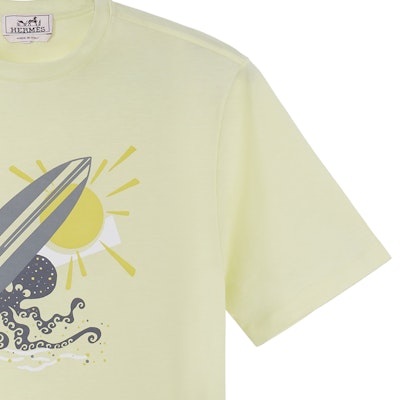 爱马仕 HERMÈS 2023春夏卡通印花柠檬黄圆领短袖T恤 休闲上衣 H357940HA2Q Details for 爱马仕 HERMÈS 2023春夏卡通印花柠檬黄圆领短袖T恤 休闲上衣 H357940HA2Q