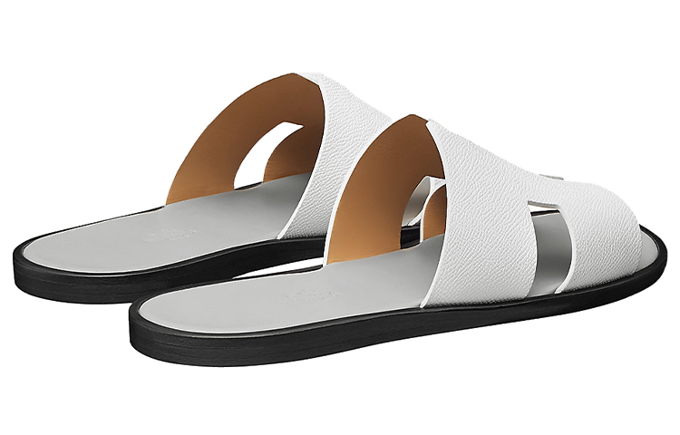 Shop HERMÈS Izmir Sandale ''Blanc Gris'' H152415Z-H91