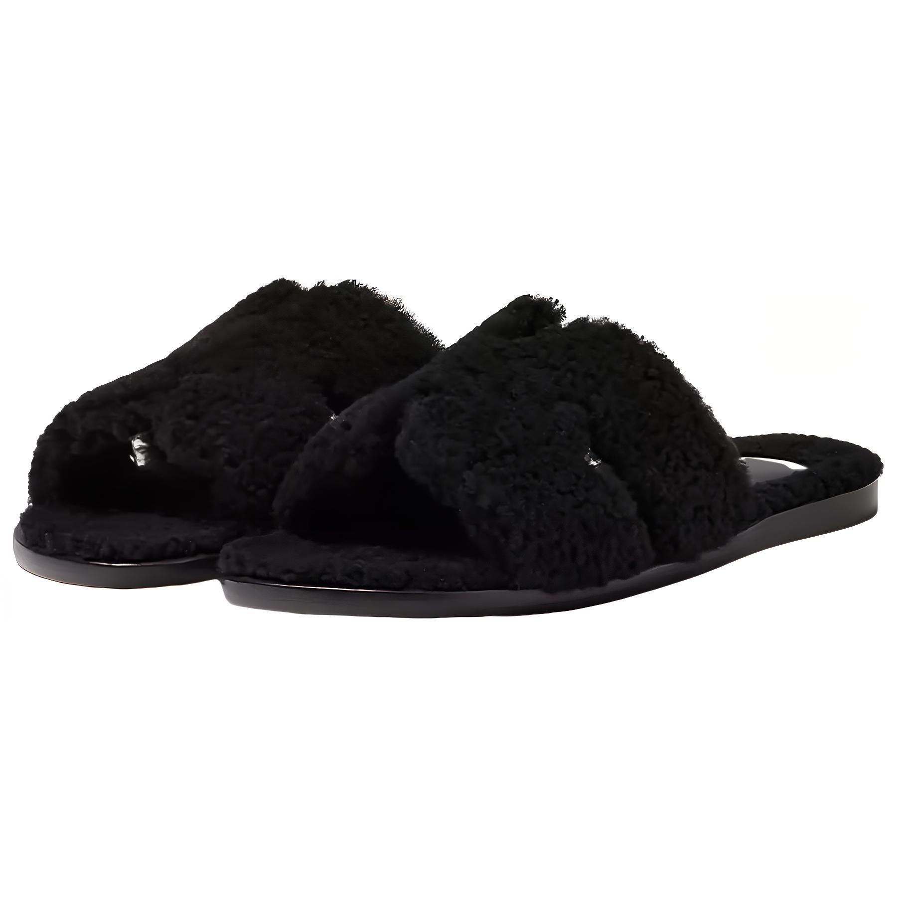 Lookbook 에르메스 이즈미르 슬라이드 '블랙' H222849Z-H01