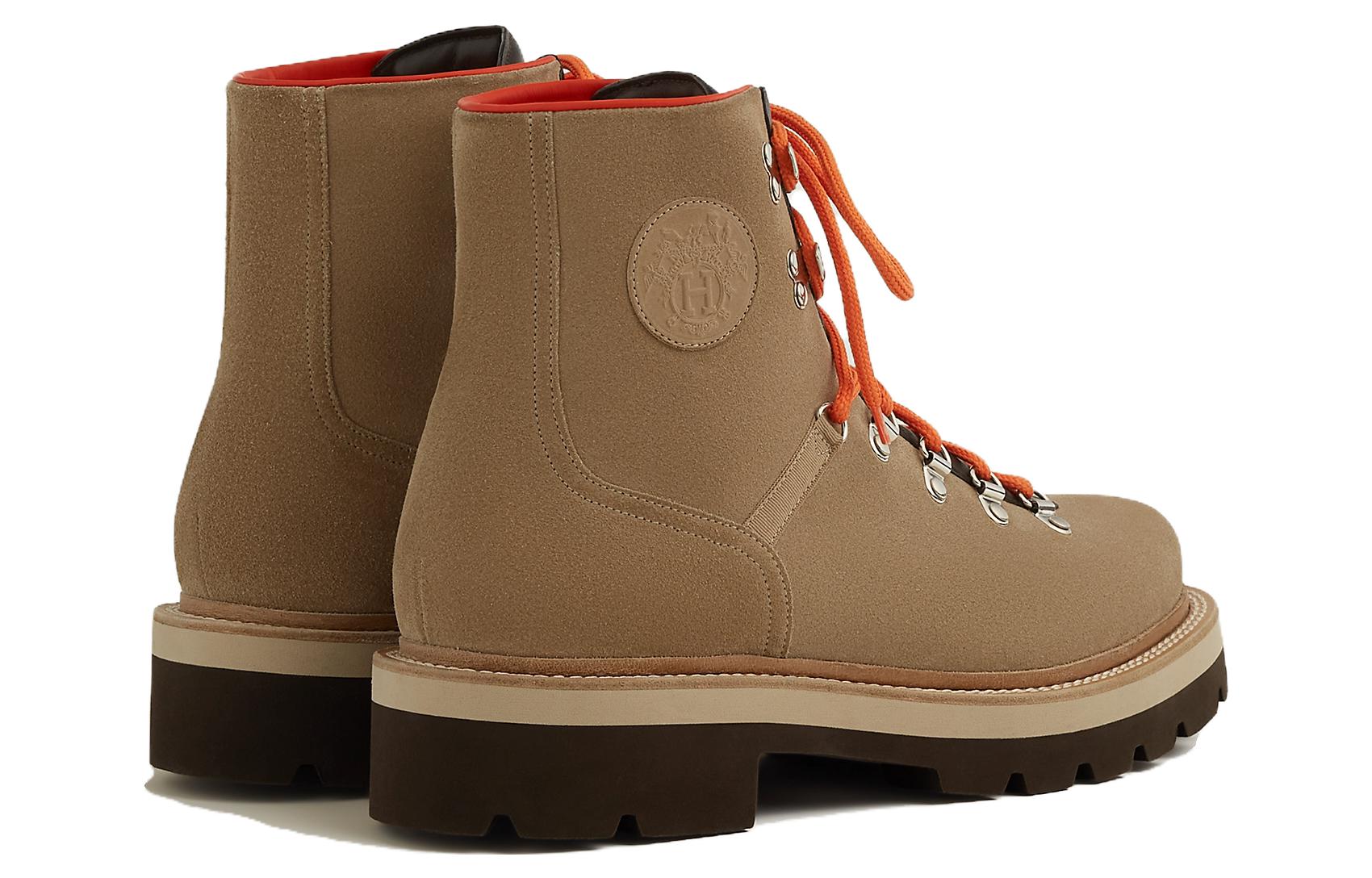 Shop 爱马仕 'Clay Beige' 米色真皮靴​​ H232939Z-H1K