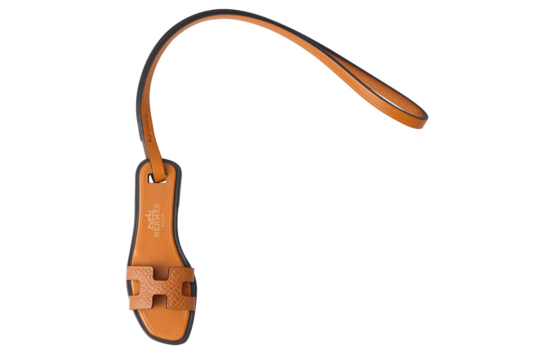 HERMES Leather Keychain Charm Unisex Couple Style Gold Brown H080148CAAB 圖 3