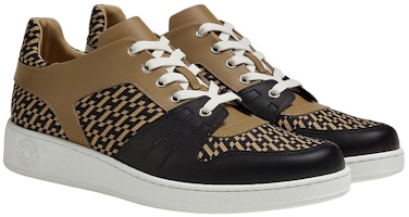 HERMES Sepatu Kulit Coklat Low-Top Fashion H222833Z-HBK Lookbook HERMES Sepatu Kulit Coklat Low-Top Fashion H222833Z-HBK