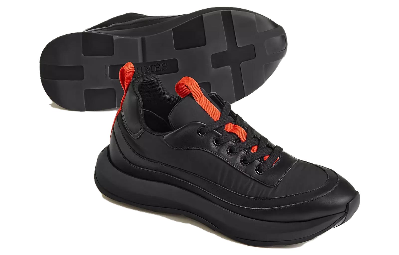 Shop HERMÈS Cuir Baskets Basses ''Confort Noir'' H231700Z-H01