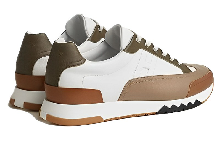 Shop HERMES愛馬仕 皮革 圓頭繫帶 低筒 生活休閒鞋 男款 卡其色