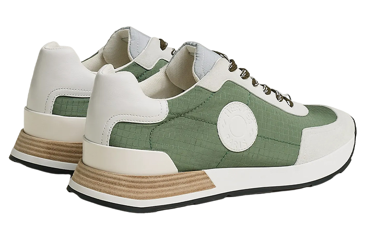 Shop HERMES Kasut Sneakers Rendah Kulit 'Tali Fesyen Hijau' H231779Z-HK3