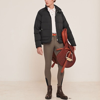 에르메스 스탠드 칼라 블랙 경량 다운 재킷 H800170E01M Shop 에르메스 스탠드 칼라 블랙 경량 다운 재킷 H800170E01M