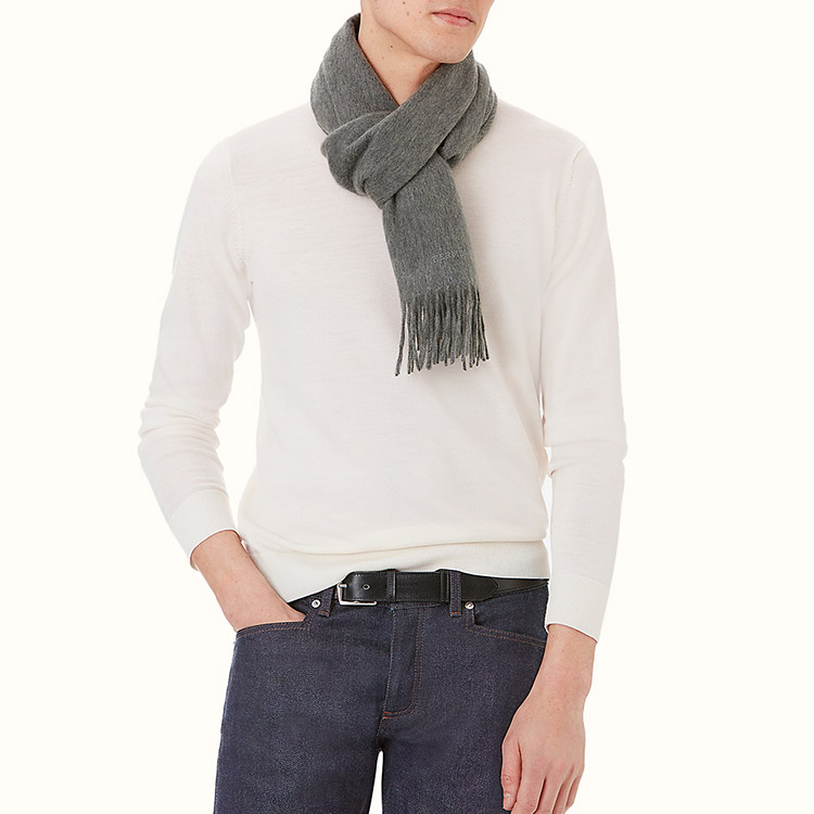 Purchase HERMES Logo Selendang Cashmere dengan Rumbai Uniseks H393700T