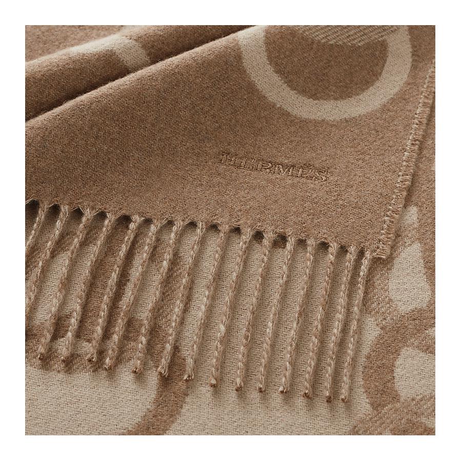 Shop HERMES Logo Selendang Cashmere Wool Unisex Beige Gaya Pasangan. H394809T 05