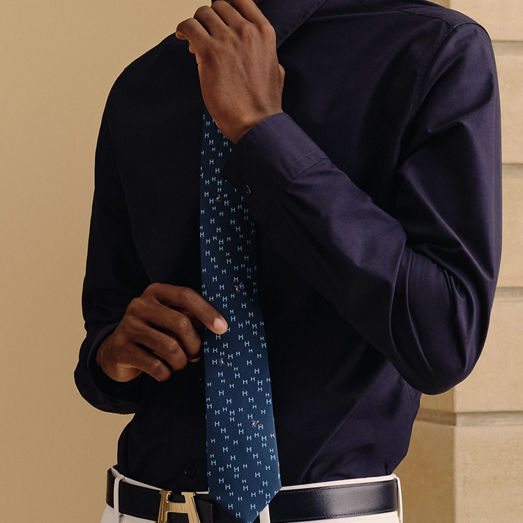 Lookbook HERMES Logo Design  Silk Tie Blue H006349Tv01