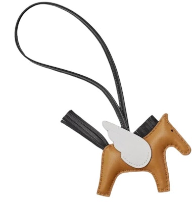 HERMES Logo Leather Keychain Brown Unisex Couple Accessory. H083010CABM Lookbook HERMES Logo Leather Keychain Brown Unisex Couple Accessory. H083010CABM