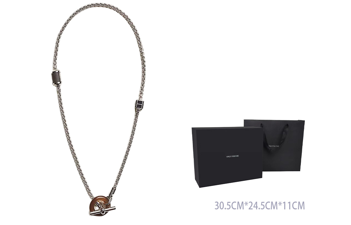 Sizing Collar HERMÈS Meli-Melo en diseño de metal refinado. H077291FP03