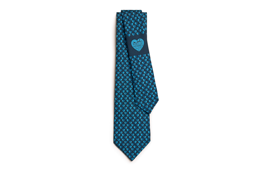 HERMES Navy Blue  Tie with All-Over Heart Pattern Design. H006332Tv05