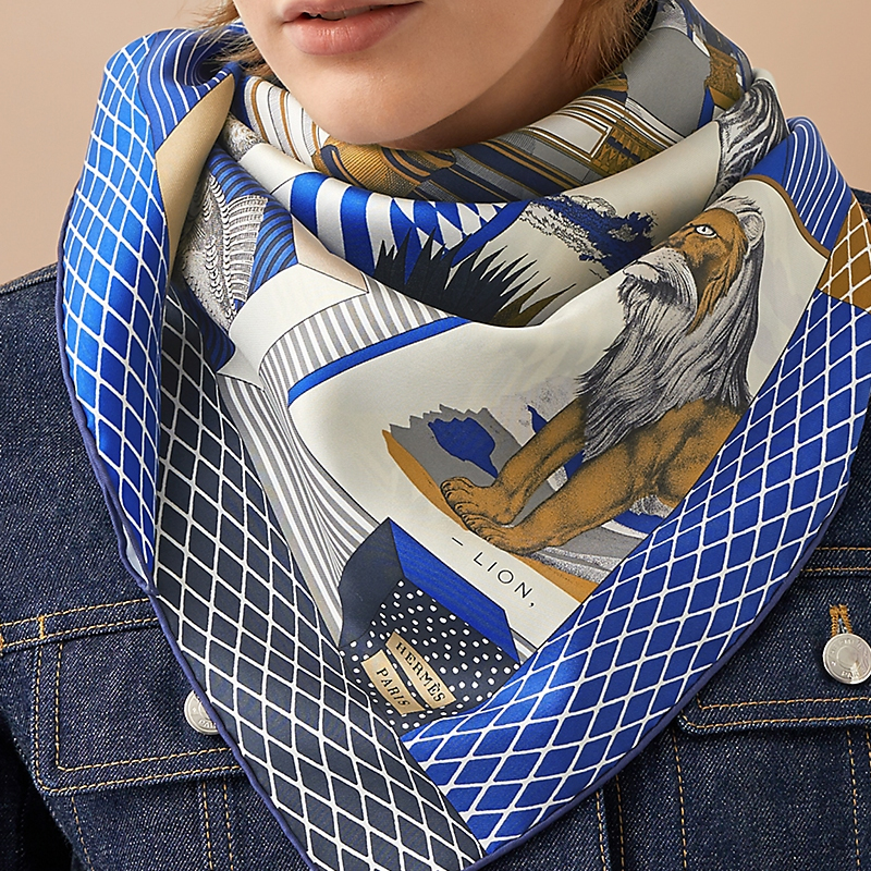 HERMES New Grand Theater 90cm Royal Blue Silk Scarf. H003761S-01 圖 3