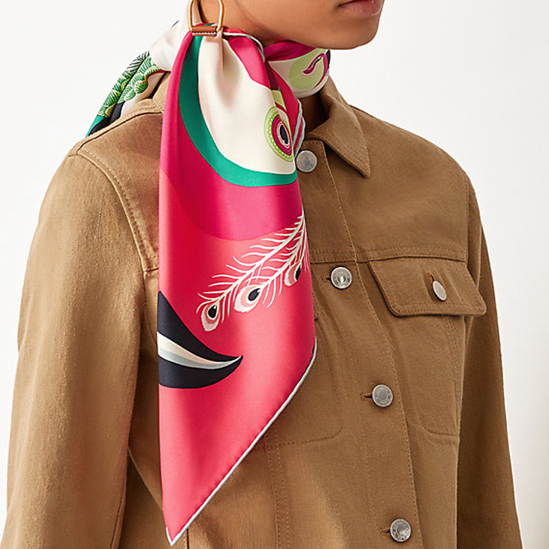 HERMES Paradise Toucan Silk Scarf Square H003560S-03 圖 3