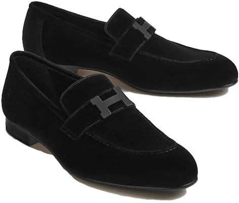 HERMES Paris Mocassino ''Velvet Nero'' H232861Z-01 Lookbook HERMES Paris Mocassino ''Velvet Nero'' H232861Z-01