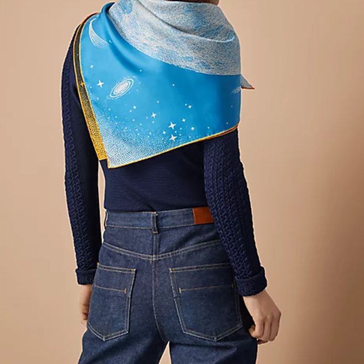 HERMES Pegasus Moonlight Silk Scarf Unisex 100% Silk Square Scarf H903795S-08 圖 5