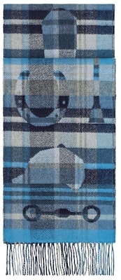 HERMES Bufanda Azul de Cachemira con Flecos y Cuadros H393554T-01 Lookbook HERMES Bufanda Azul de Cachemira con Flecos y Cuadros H393554T-01