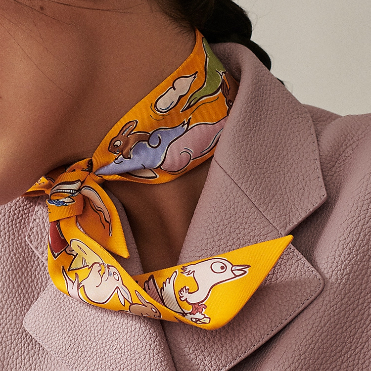 HERMES Rabbit Print Silk Scarf Unisex Couple Style Multicolor H064007S04 圖 3