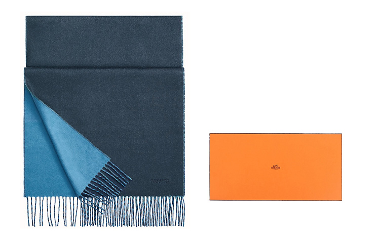 HERMES Reversible Cashmere Scarf - Pilot Blue/Atlantic Blue. H393800T-24 圖 2
