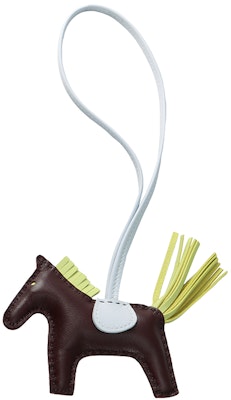 HERMES Rodeo馬吊飾 紅/黃/藍 男女適用 H064929CACM Lookbook HERMES Rodeo馬吊飾 紅/黃/藍 男女適用 H064929CACM